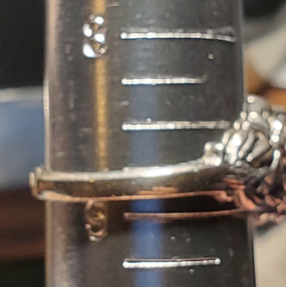 Sterling Silver and blue Sapphire ring - Picture 3 of 5